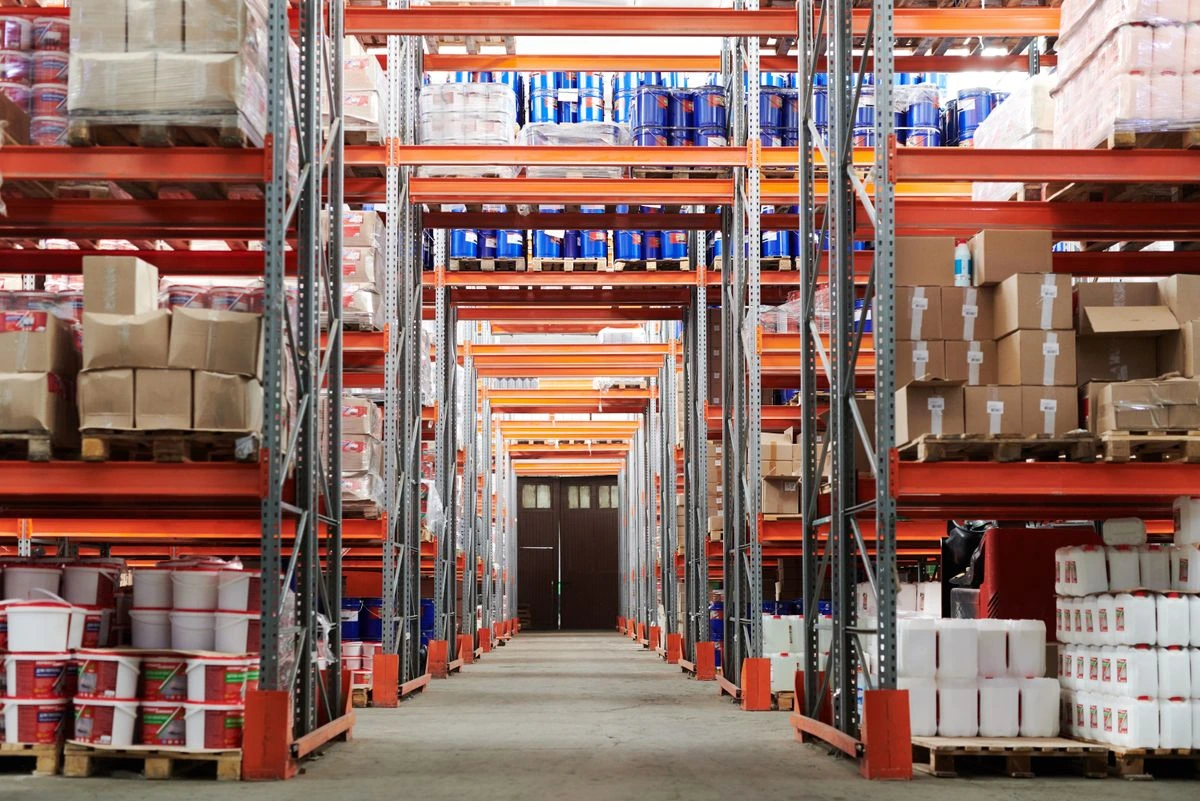 supply chain warehouse